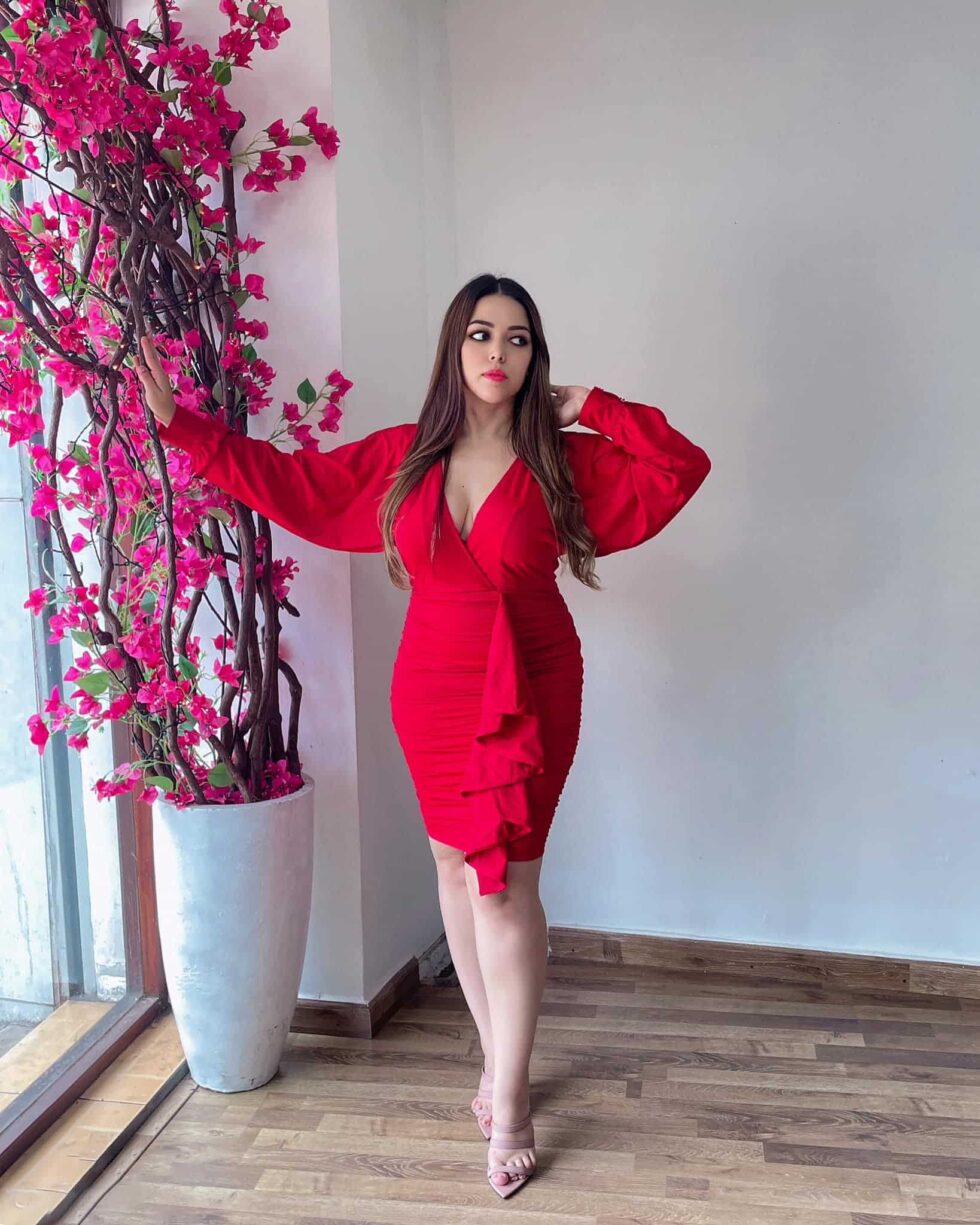 Lojain Red Luxe - Kathyusha Lojain Red Luxe